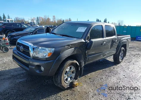 2011 Toyota Tacoma Base V6 z USA, uszkodzony, nr VIN 3TMLU4EN1BM074461